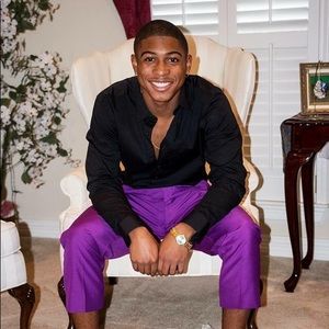 Meet your Posher, Garvin